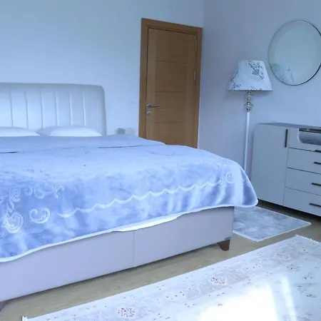 Villa Alriyan 4 *